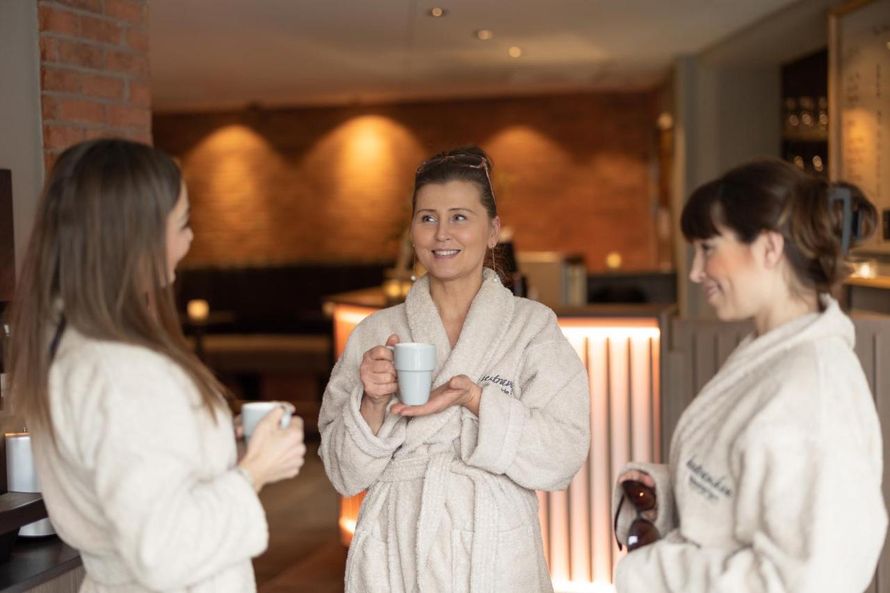 Hestraviken Hotell & Spa ภายนอก รูปภาพ
